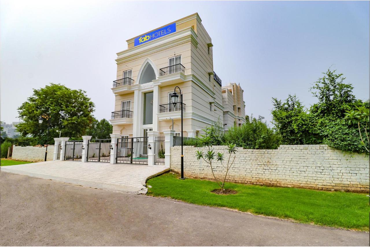 Fabhotel K9 Villa Ludhiana Extérieur photo